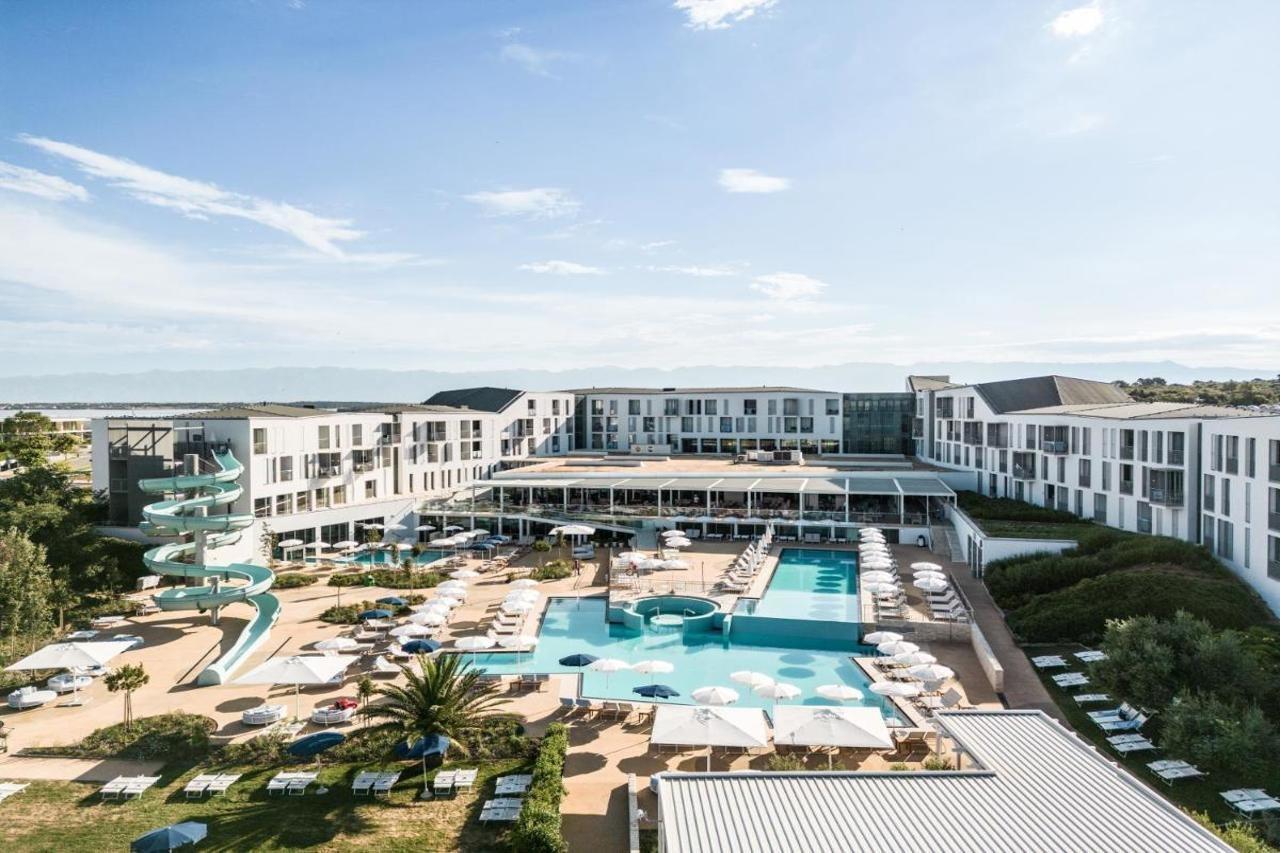 Falkensteiner Hotel & Spa Iadera Petrcane Exterior photo The Hotel