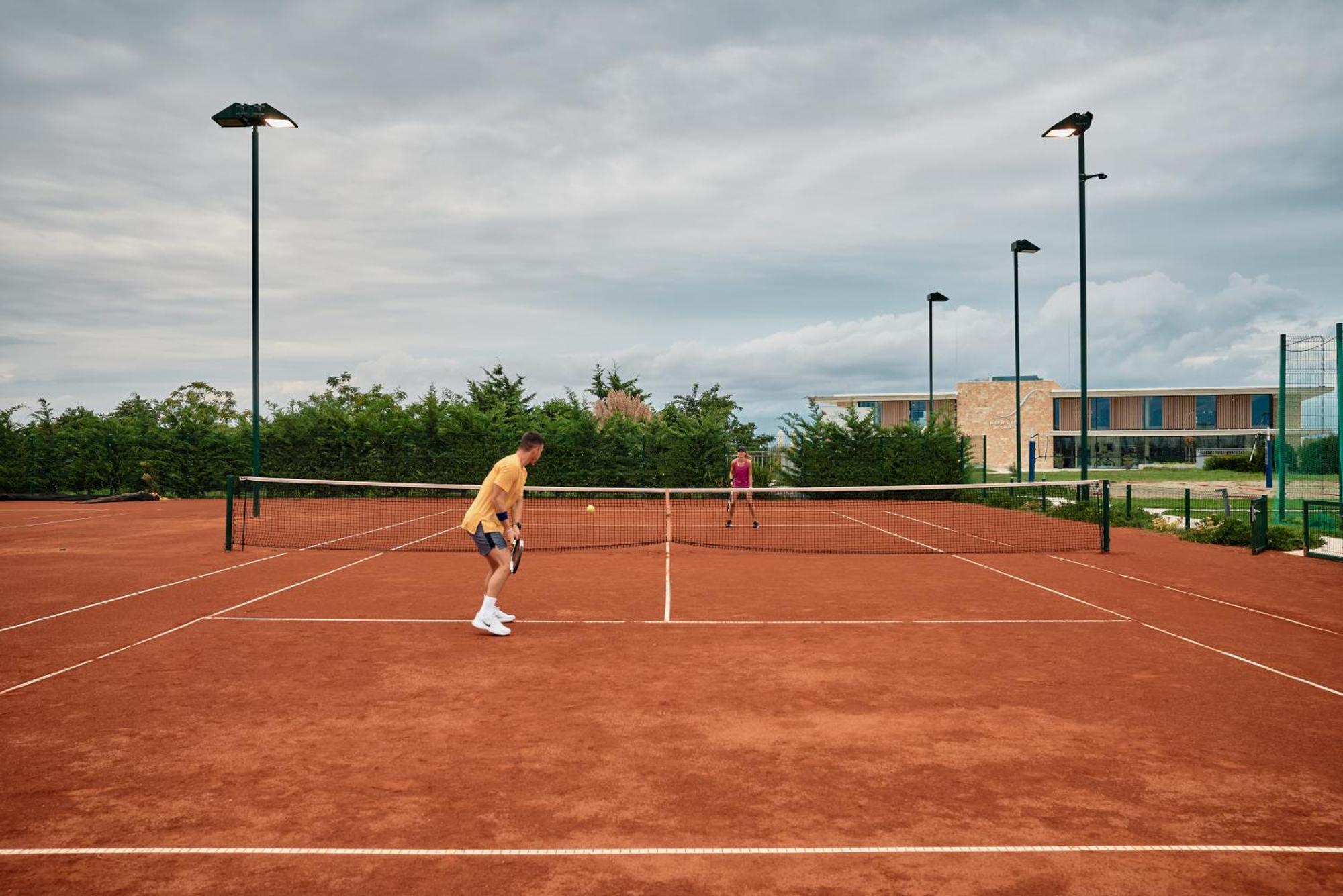 Falkensteiner Hotel & Spa Iadera Petrcane Exterior photo Tennis
